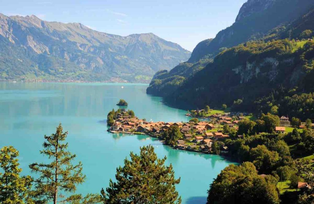 23 Цікаві Факти про Швейцарію