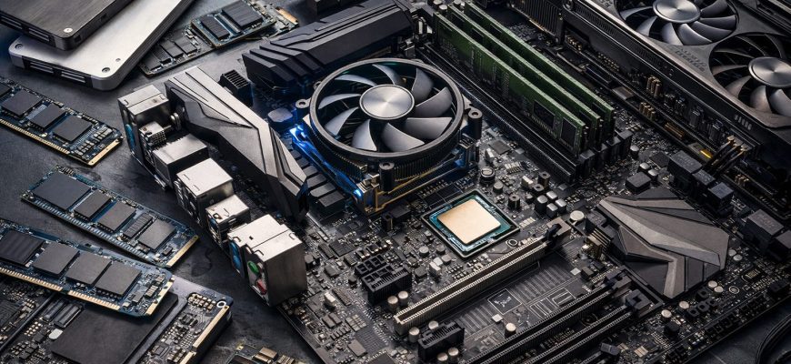 Комп'ютерні комплектуючі